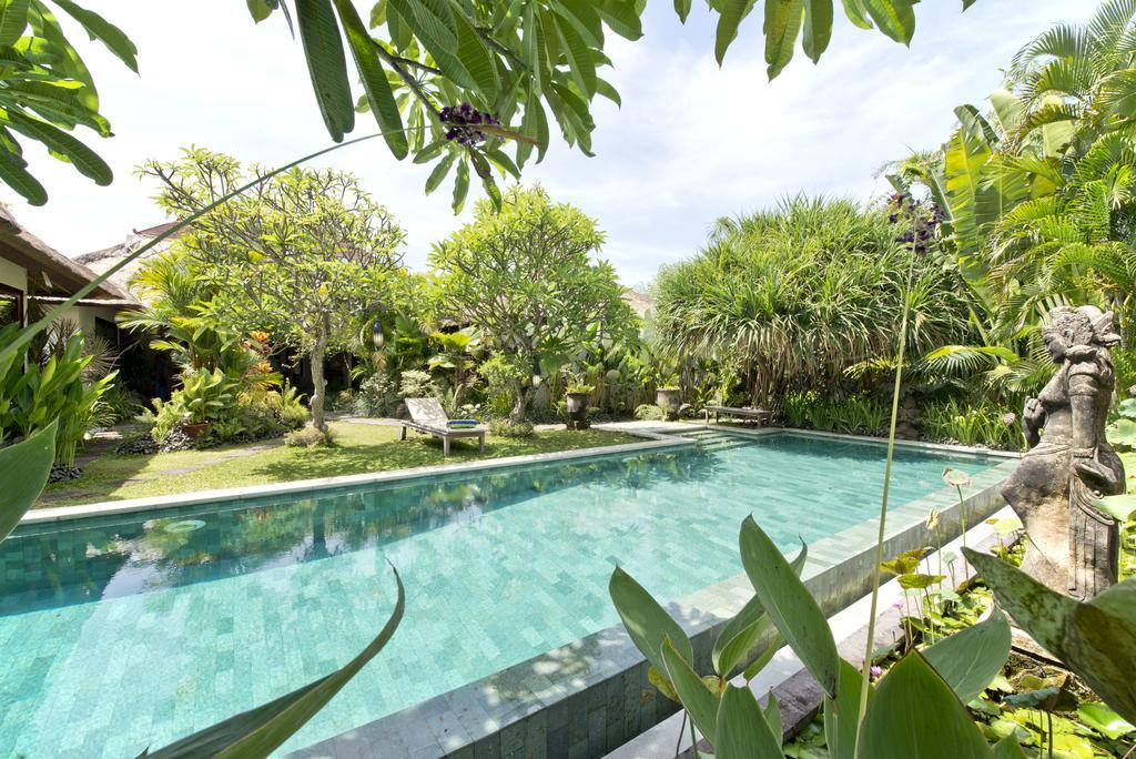 Bali Villa Aja Seminyak  Luaran gambar