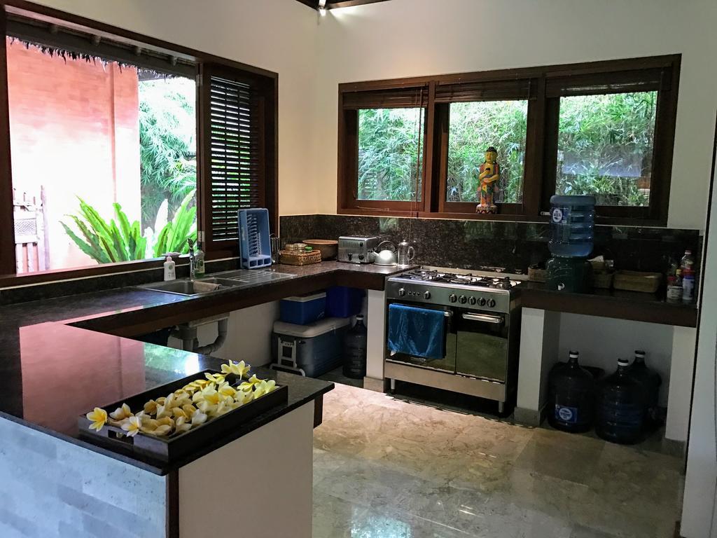 Bali Villa Aja Seminyak  Luaran gambar